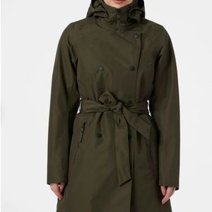 Helly Hansen Wesley II Insulated Trench Coat in Olive